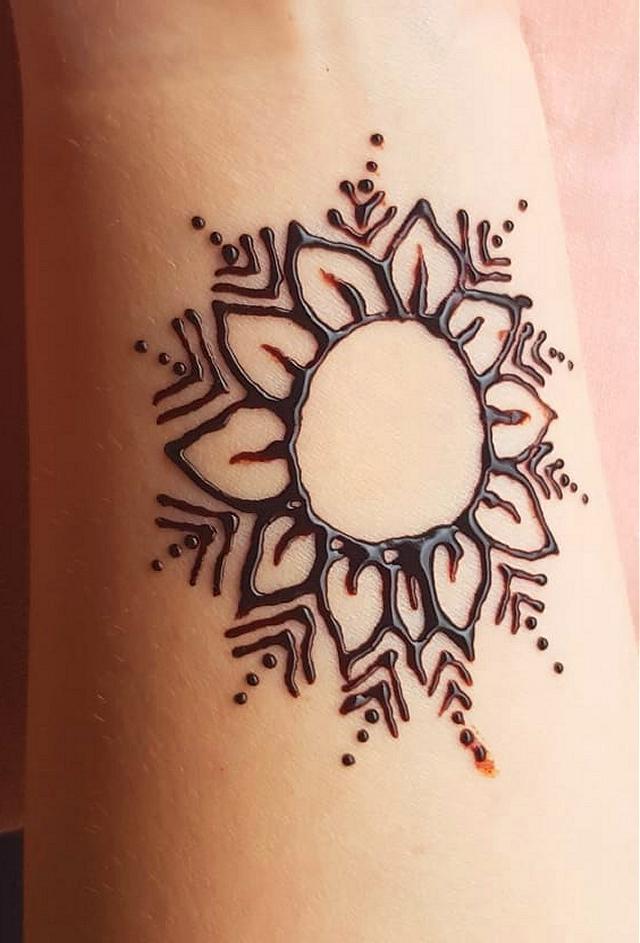Henna Designs by Henna Artists