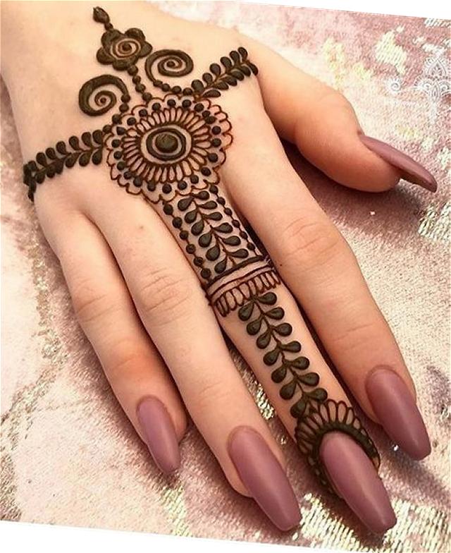 Henna Designs by Henna Artists